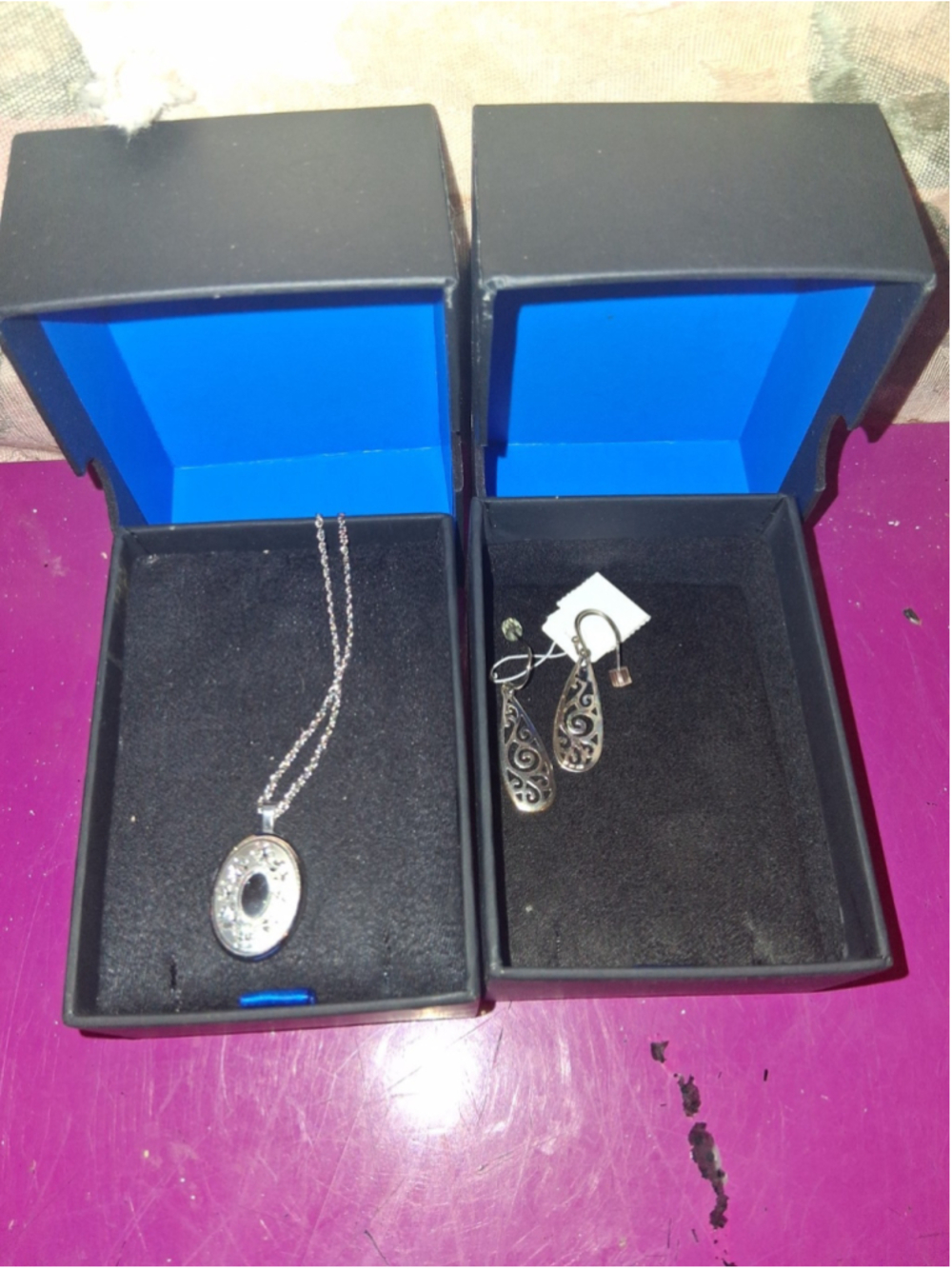 Silver Jewelry Set Necklace picture Locket Earrings Oval Pendant in Gift Boxes